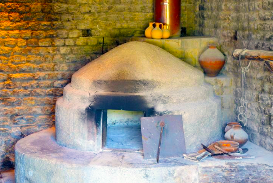 A Roman focus, the beehive-shaped oven.