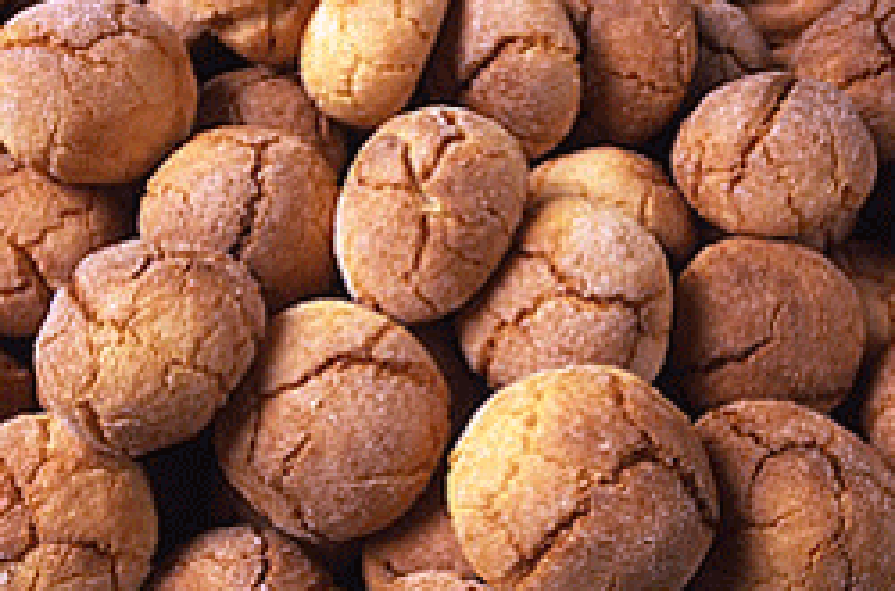 Amaretti biscuits
