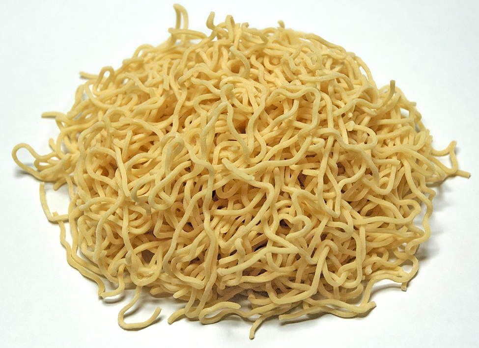 Pile of cooked noodles