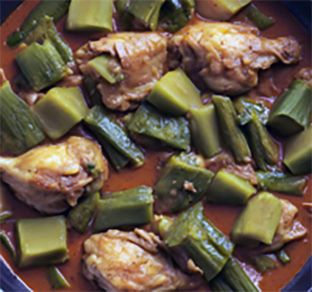 chicken with okra pieces in a tomato base