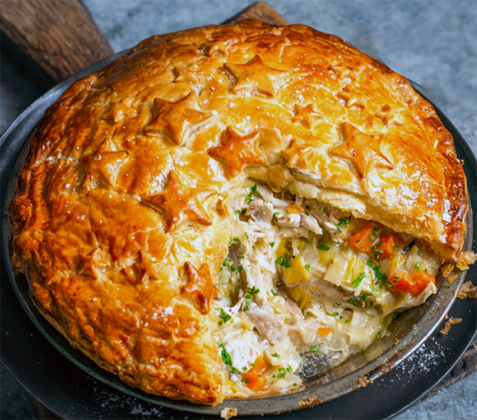 chicken and leek pie with diced carrot