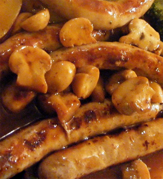 ragout of chipolata sausages with button mushrooms and chestnuts 