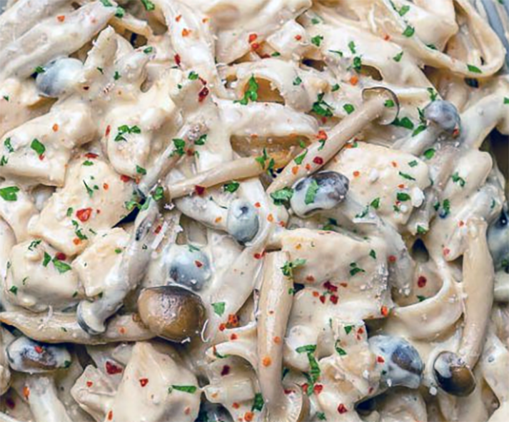 tagliatelle with creamy mushroom sauce