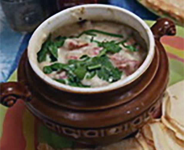 Vereshchaka stew in an earthenware pot