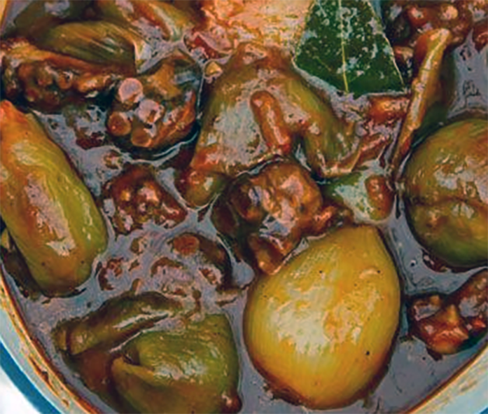 Cypriot stew of beef and baby onions in a tomato sauce