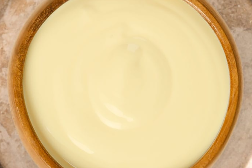 Dutch or Hollandaise sauce in a bowl