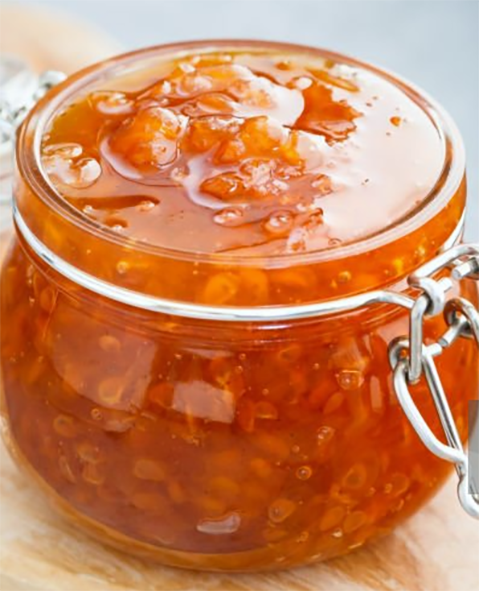 cloudberry conserve in a jar