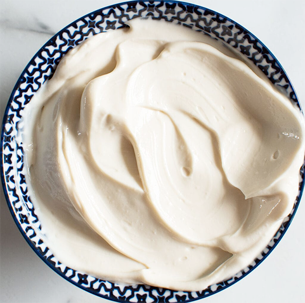 Greek yoghurt icing (Frosting) in a bowl