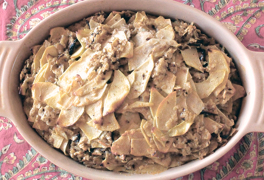 matzoh pudding in an oval baking dish