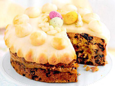 Easter Simnel Cake: Simnel Cake for easter with traditional decoration